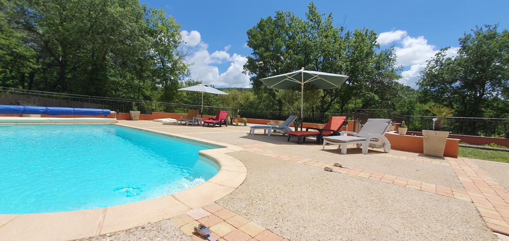 Maison Familiale Avec Piscine Et Boulodrome Dans Le Luberon Villa Caseneuve Exterior foto